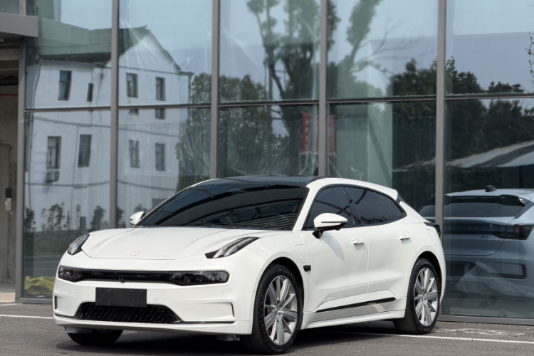 极氪001 2021款 长续航双电机 WE版车身外观6004