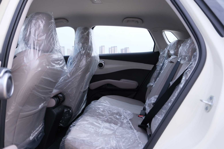 比亚迪 元PLUS 2025款 智驾版 510KM 领先型中控内饰7004