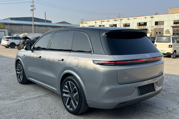 理想汽车 理想L8 2023款 Pro车身外观6006