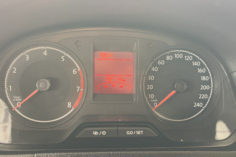 大众 捷达 2017款 1.5L 手动时尚型中控内饰15