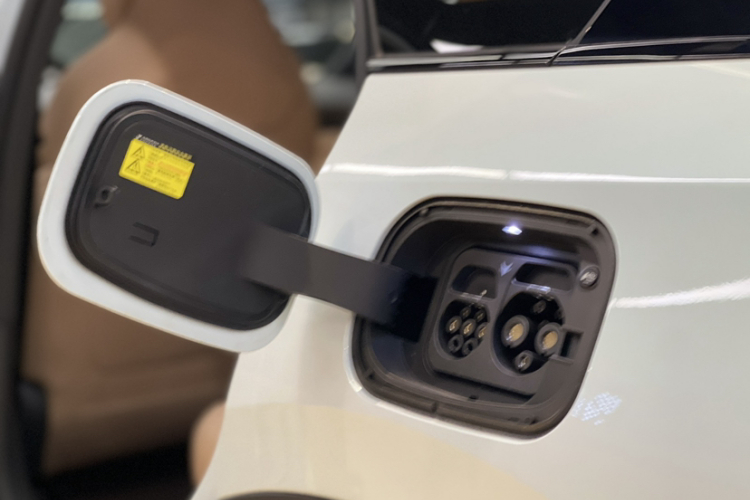 ARCFOX极狐 极狐 阿尔法T5(ARCFOX αT5) 2025款 520 MAX车身外观6009