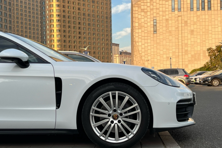 保时捷 2021款 Panamera 2.9T车身外观6002