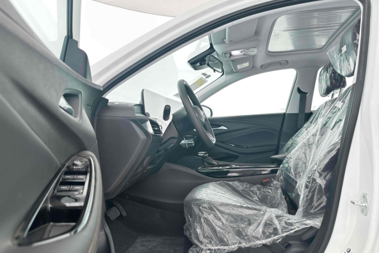 别克 威朗 2023款 Pro 乐享版中控内饰7002