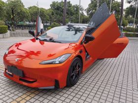 昊铂GT 2023款 710后驱超充Max版