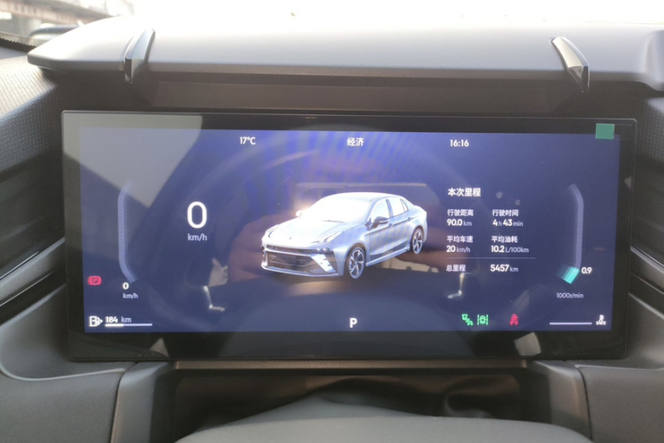 领克03 2025款 1.5TD DCT冠军版Pro中控内饰15