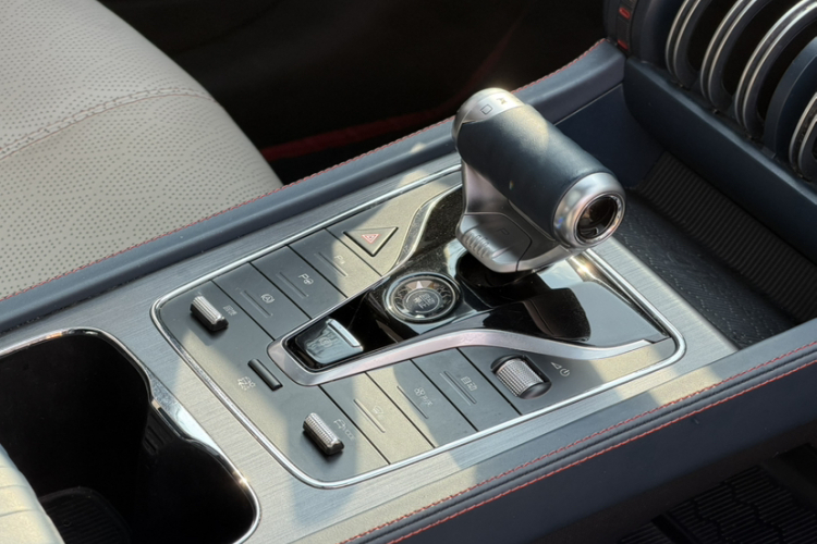 比亚迪 元PLUS 2022款 510KM 旗舰型PLUS中控内饰7006