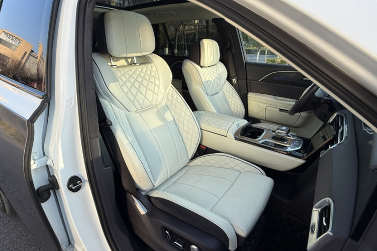 红旗E-HS9 2021款 510km 旗领版 四座中控内饰7002