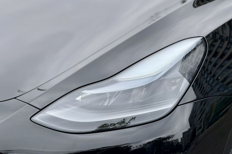 特斯拉 Model Y 2022款 后轮驱动版中控内饰7012