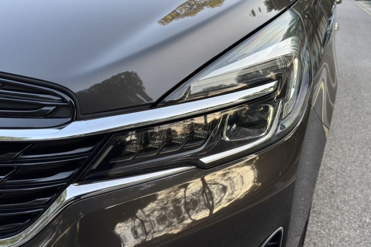 别克GL8 2021款 陆上公务舱 652T 尊贵型局部细节36