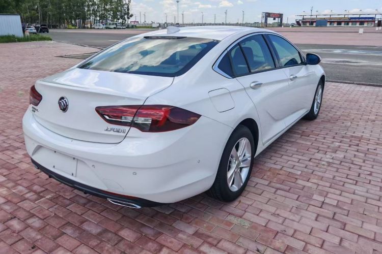 别克 君威 2019款 20T 豪华型 国VI车身外观6005