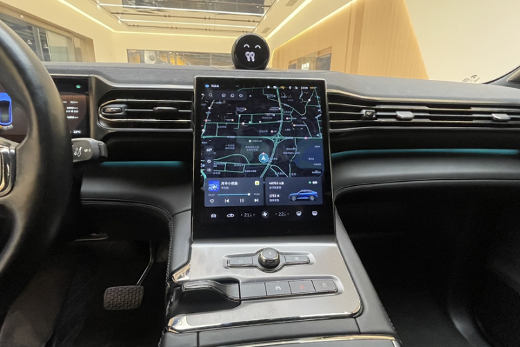 蔚来EC6 2020款 440KM 性能版中控内饰7004