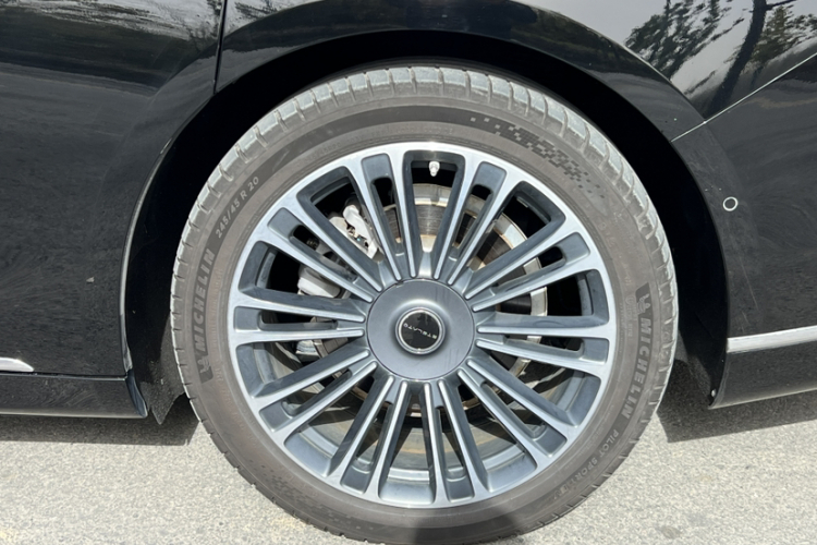 鸿蒙智行 享界S9 2024款 纯电 Ultra 四驱旗舰版车身外观6003