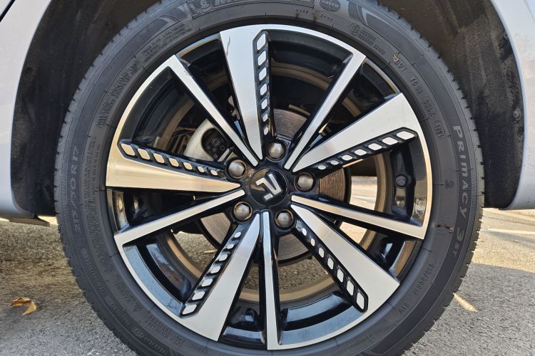 飞凡汽车 飞凡ER6 2021款 新动版 620km 智享版车身外观6008