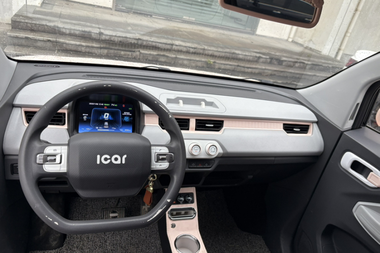 奇瑞 QQ冰淇淋 2022款 120km 甜筒 磷酸铁锂中控内饰7005