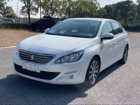 标致408 2015款 1.2T 自动豪华版