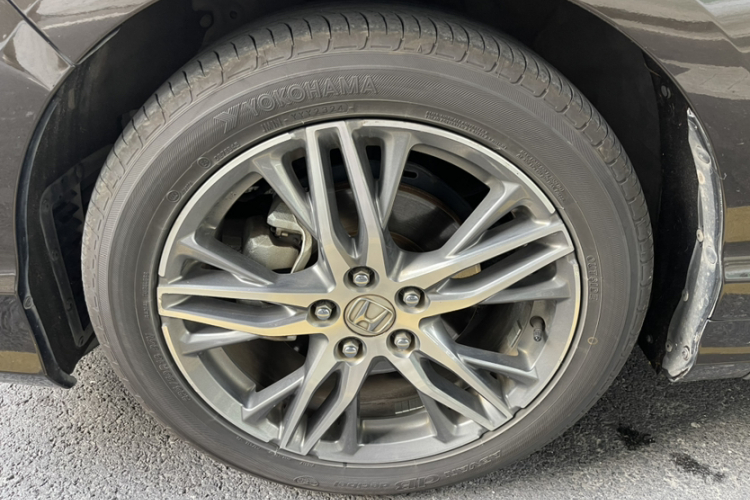 本田 艾力绅 2019款 2.0L 混动至尊版车身外观6007