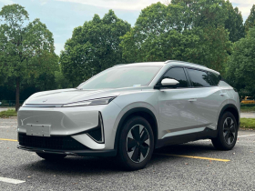 东风风神 风神L7新能源 2024款 205 Air