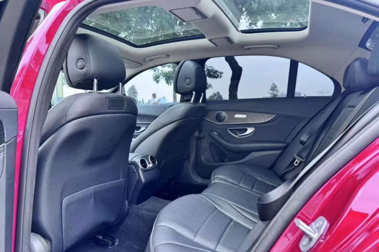 奔驰C级 2018款 C 200 L 运动版中控内饰7004