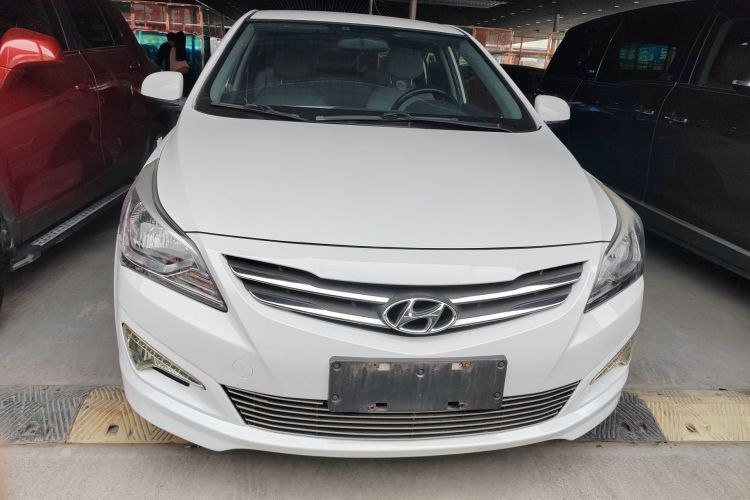 现代 瑞纳 2014款 1.4L 手动智能型GLS车身外观6001