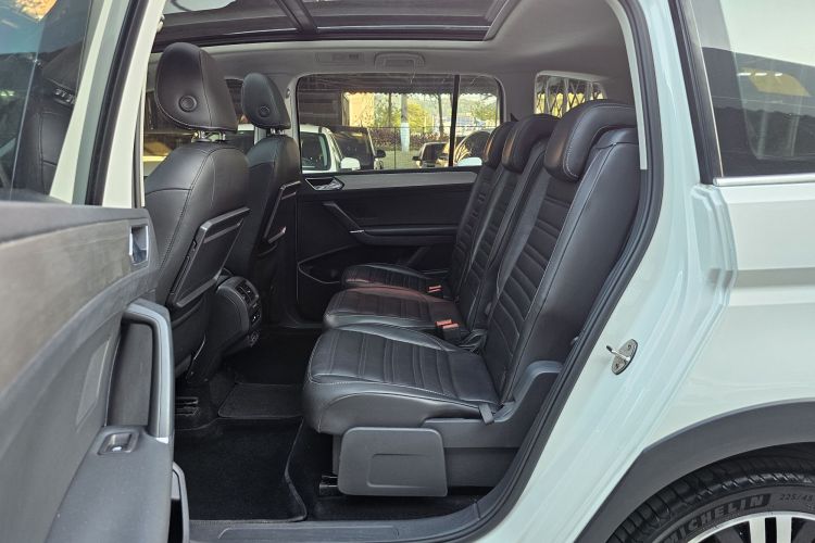 大众 2018款 途安L 280TSI DSG拓界版 7座 国V中控内饰7002