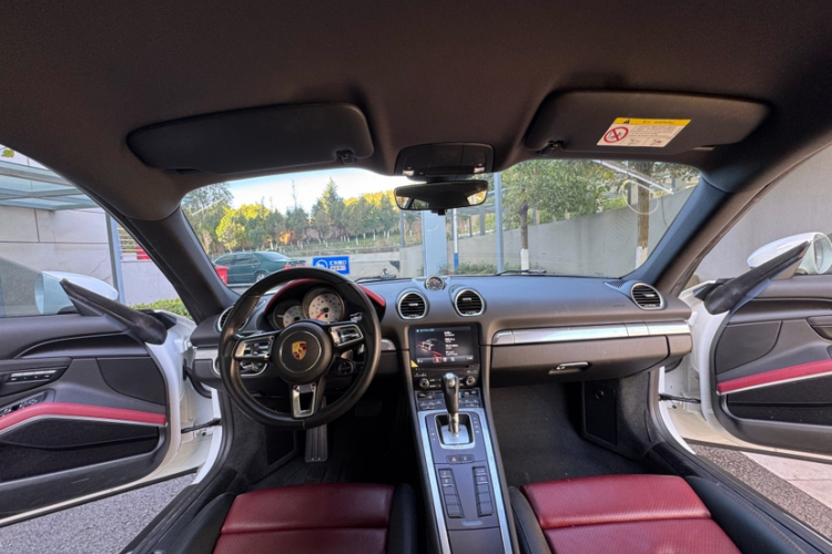 保时捷718 2016款 Cayman 2.0T中控内饰7003