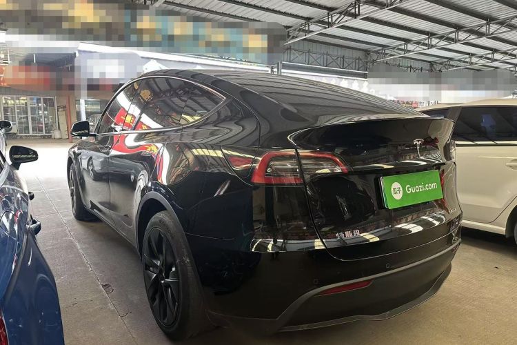 特斯拉 Model Y 2022款 改款 长续航全轮驱动版车身外观6005