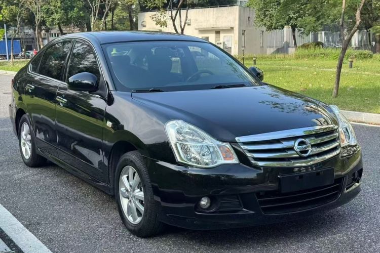 日产 轩逸 2018款 经典 1.6XE+ CVT领先版车身外观6005