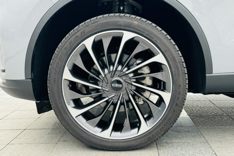 林肯 飞行家 2024款 3.0T V6 四驱奢雅版 六座车身外观6005