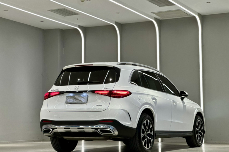 奔驰GLC 2023款 改款 GLC 260 L 4MATIC 豪华型 5座车身外观6013