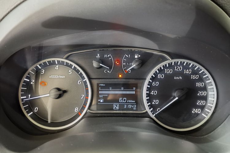 日产 轩逸 2024款 经典 1.6XE CVT舒适版中控内饰15