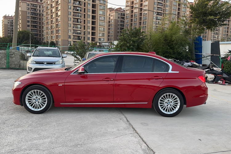 宝马3系 2013款 改款 320Li 豪华设计套装车身外观6007