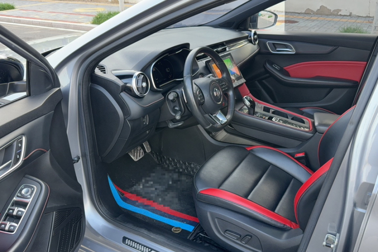 名爵 MG6 2020款 1.5T 自动Trophy豪华版中控内饰7001