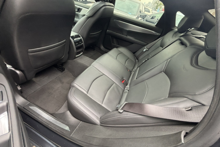 凯迪拉克CT6 2023款 28T 风尚型中控内饰7003