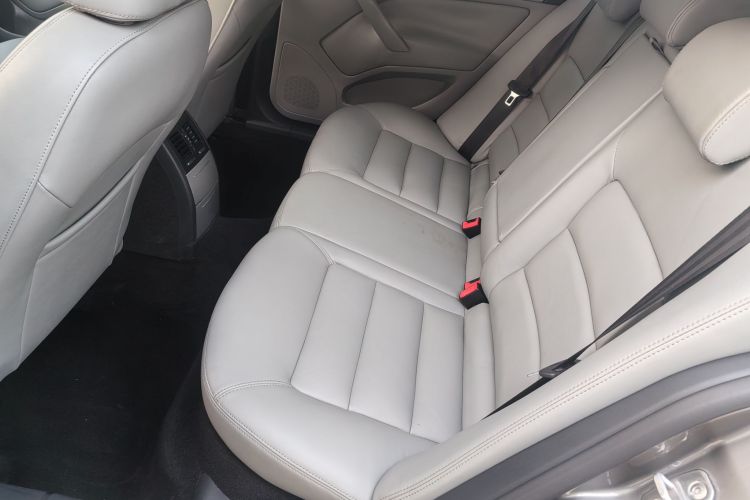 斯柯达 明锐 2014款 1.4TSI DSG逸俊版中控内饰7005