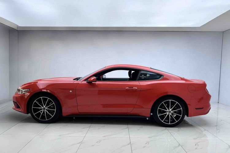 福特 Mustang  2.3T 性能版车身外观6003