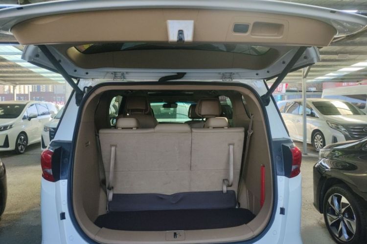 别克GL8 2017款 ES 28T 旗舰型 国V中控内饰7004