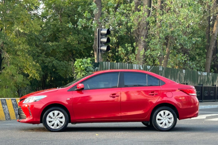 丰田 威驰 2019款 1.5L CVT创行版车身外观6005