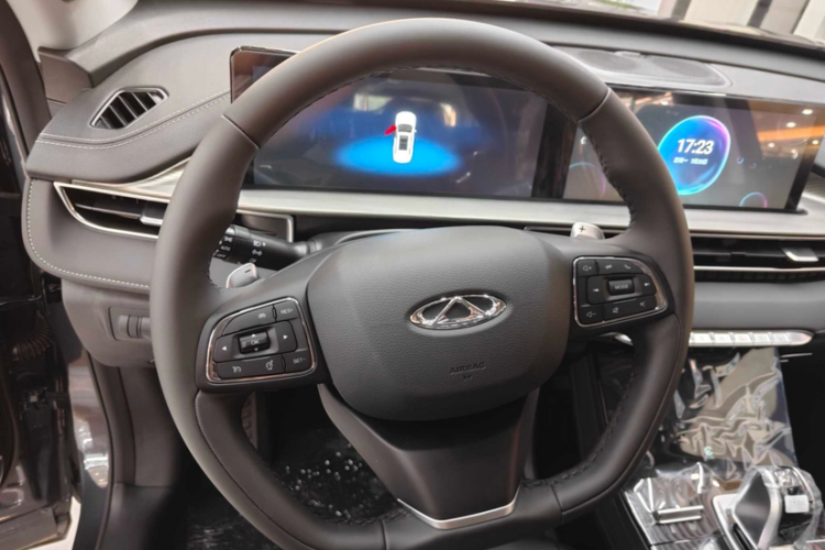 奇瑞 瑞虎8 PLUS 2023款 290TGDI DCT新享版中控内饰7002