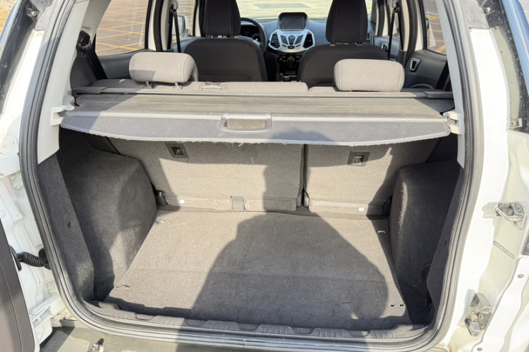 福特 翼搏 2013款 1.5L 手动风尚型局部细节23