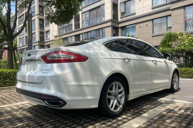 福特 蒙迪欧 2013款 1.5L GTDi180时尚型车身外观6004