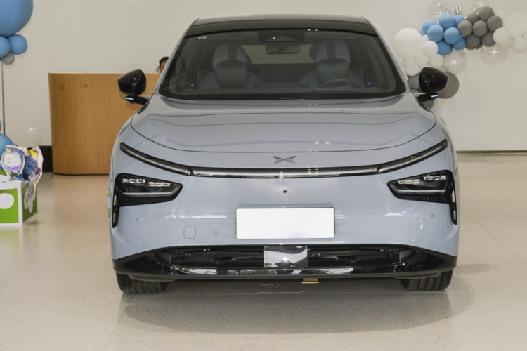 小鹏G7 2025款 702 超长续航 Max车身外观6003