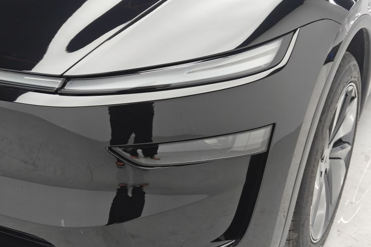 特斯拉 Model Y 2025款 后轮驱动版局部细节36