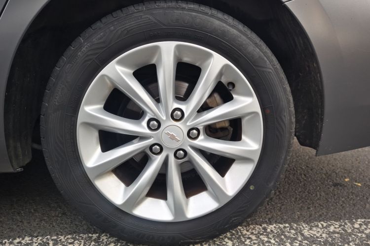 雪佛兰 科鲁兹 2017款 1.5L 自动先锋天窗版车身外观6011