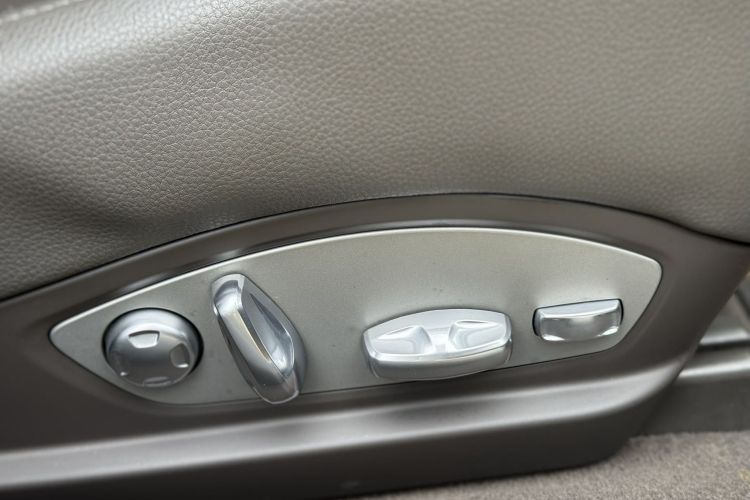 保时捷 2014款 Panamera S Executive 3.0T中控内饰7012