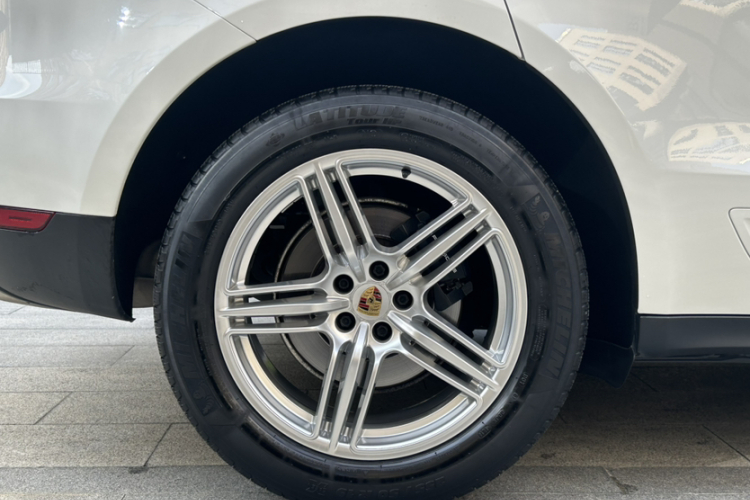 保时捷 2014款 Macan 2.0T车身外观6004