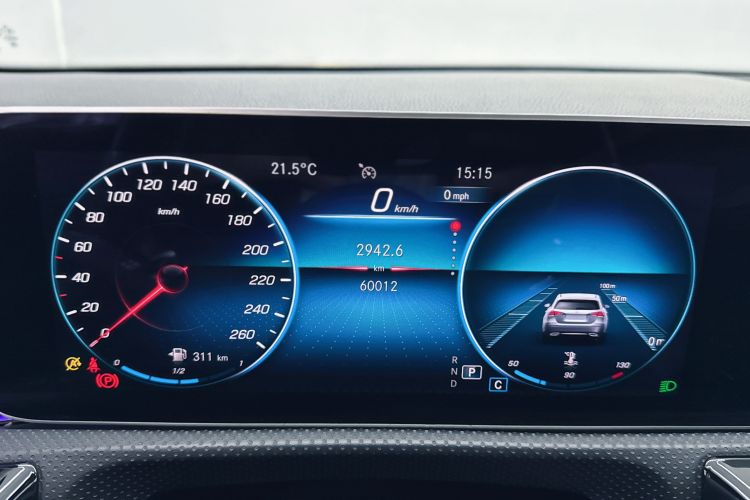 奔驰CLA 2020款 CLA 200 猎跑车中控内饰15