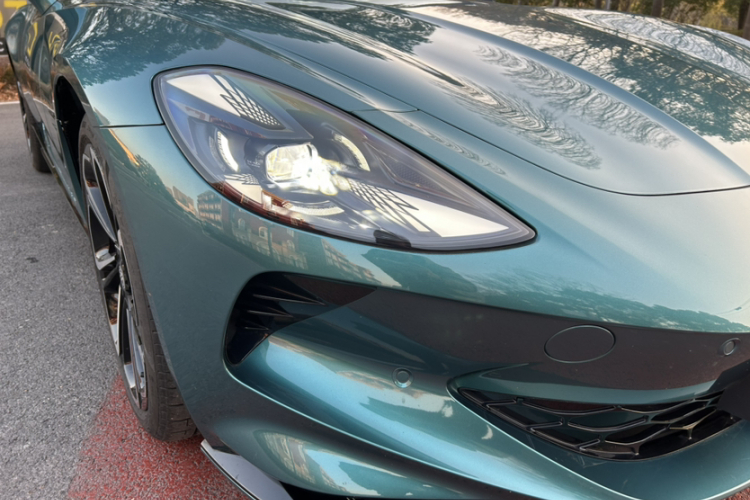 名爵 MG Cyberster 2026款 520km 传奇四驱版车身外观6014