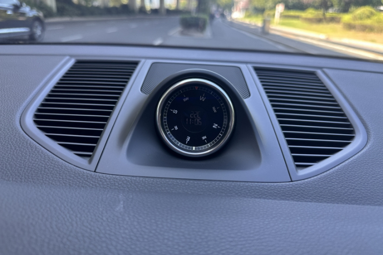 保时捷 2021款 Macan 2.0T车身外观6004