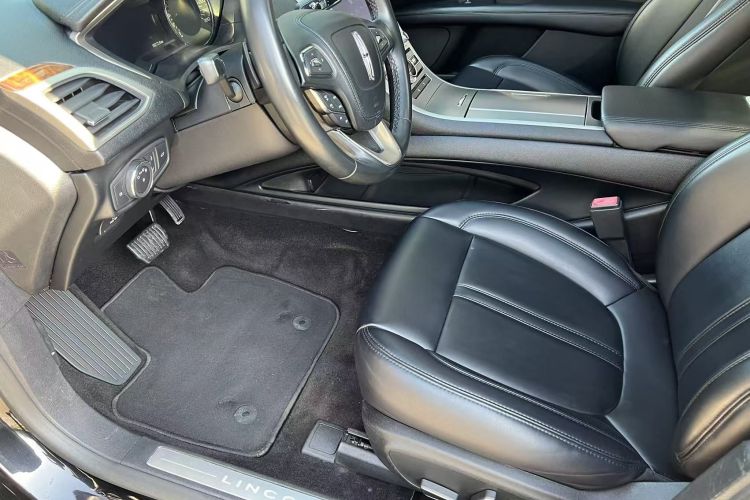 林肯MKZ 2019款 2.0T 尊享版 国VI中控内饰7002