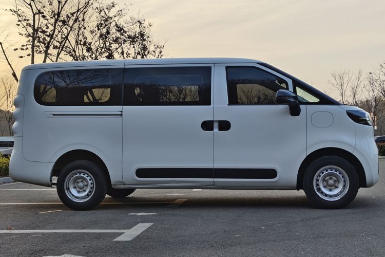 上汽大通MAXUS 大拿V1 2024款 V1 短轴低顶 多功能版（51kWh）车身外观6003